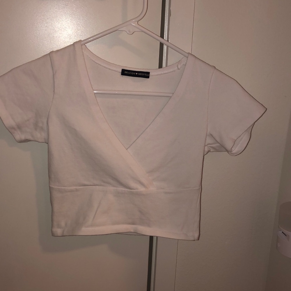 Brandy Melville crop top